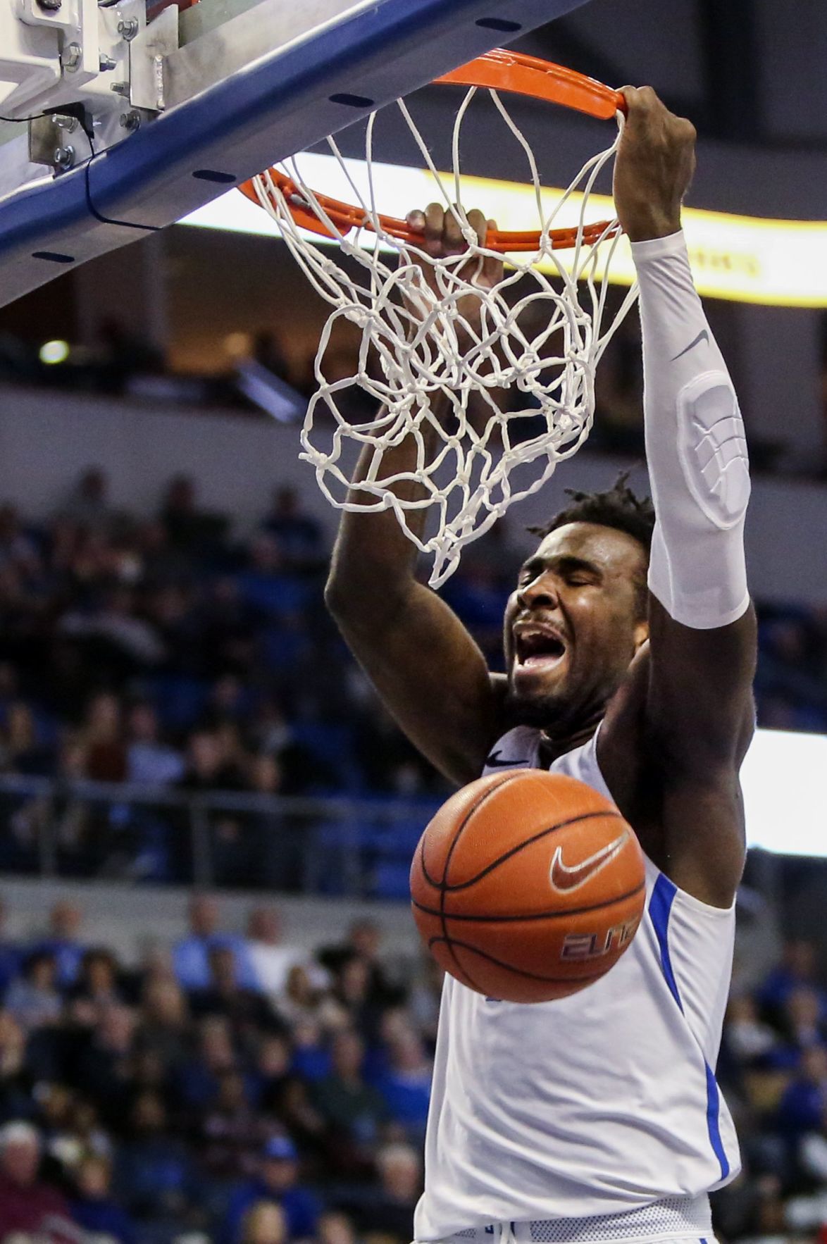 St. Louis University Battles Duquesne University on Senior Night